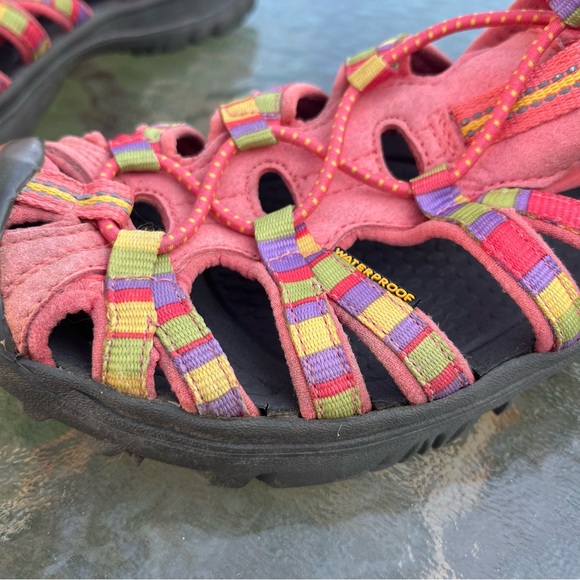 Keen Whisper Coral Waterproof Sport Hiking Water Beach Sandals - Picture 9 of 15